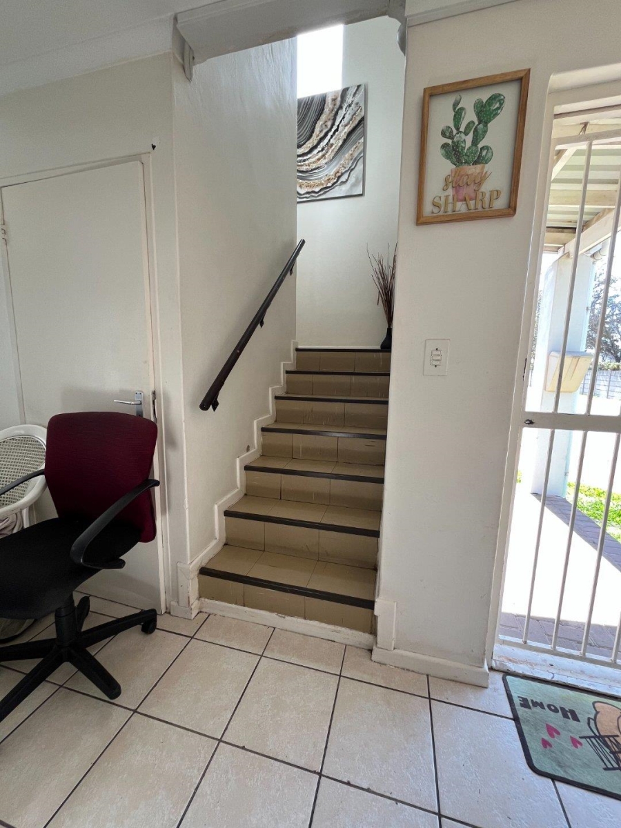 3 Bedroom Property for Sale in Ruyterwacht Western Cape